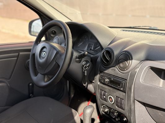 Lada (ВАЗ) Largus, 2014 года, пробег 242630 км