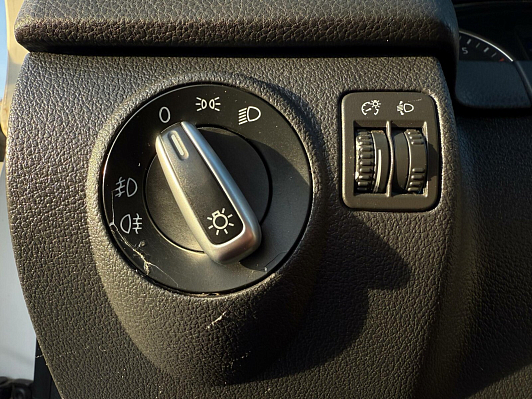 Volkswagen Tiguan Trend&Fun, 2011 года, пробег 231722 км