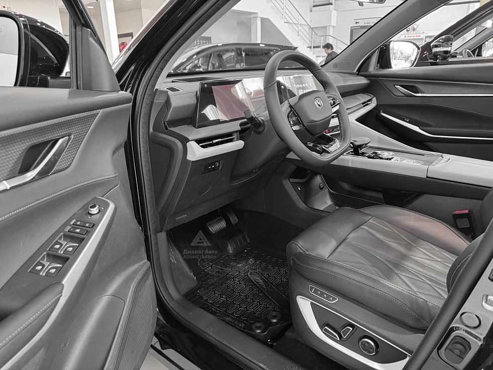 Changan CS75 Plus Техно, черный