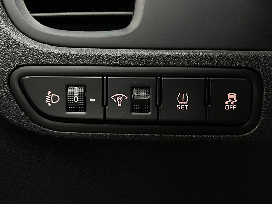 Kia Rio Luxe, 2019 года, пробег 42177 км