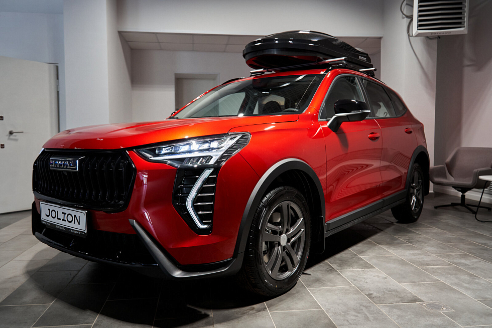 Haval Jolion Техно +, красный