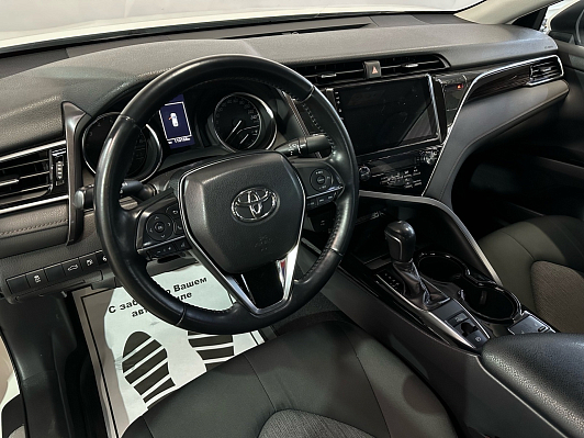 Toyota Camry, 2019 года, пробег 110165 км