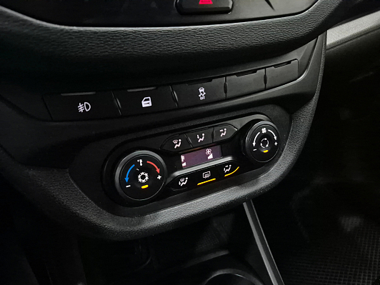 Lada (ВАЗ) Vesta Comfort, 2018 года, пробег 98081 км