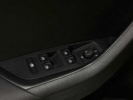 Skoda Karoq, 2021 года, пробег 88090 км