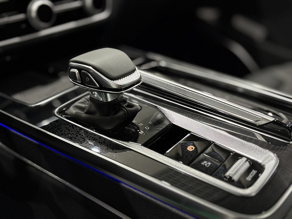 Hongqi HS3 Comfort, белый