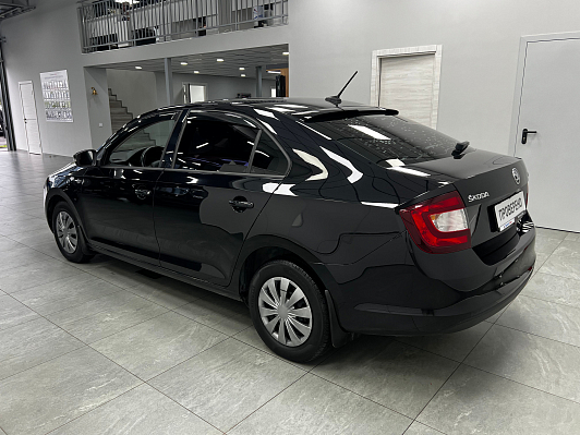 Skoda Rapid Hockey Edition Active, 2018 года, пробег 236000 км