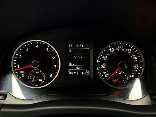 Volkswagen Tiguan, 2016 года, пробег 174000 км