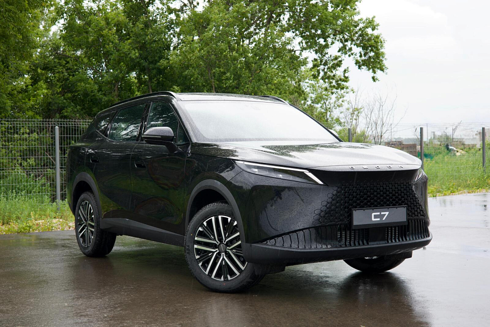 Omoda C7 Актив, черный