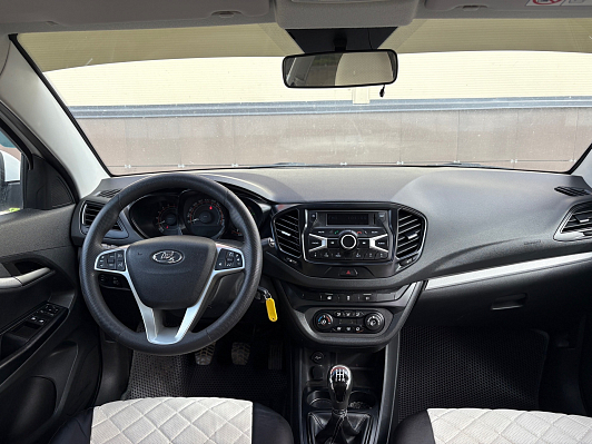 Lada (ВАЗ) Vesta Comfort, 2018 года, пробег 127665 км