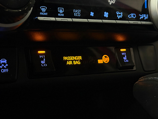 Toyota RAV4 Комфорт, 2021 года, пробег 115000 км