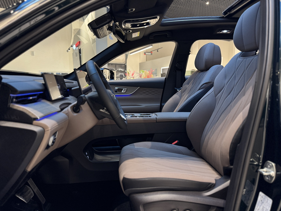 TENET T8 Ультра 4WD, зеленый