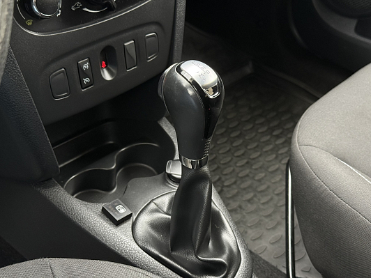 Renault Sandero, 2017 года, пробег 169394 км