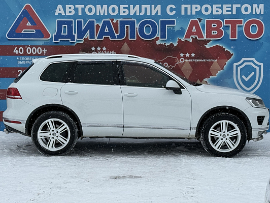 Volkswagen Touareg R-line Executive, 2015 года, пробег 159188 км