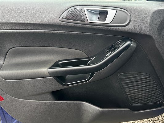 Ford Fiesta White and Black, 2018 года, пробег 144314 км