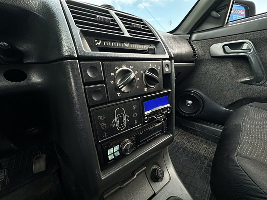 Lada (ВАЗ) 2112, 2005 года, пробег 338000 км