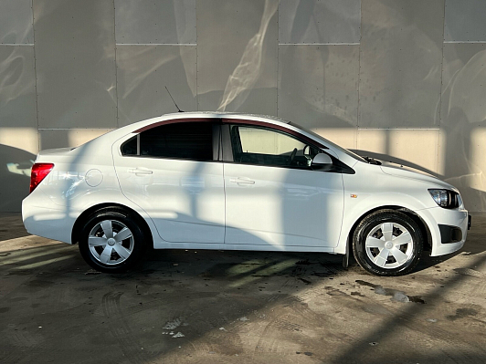 Chevrolet Aveo LT, 2015 года, пробег 81740 км