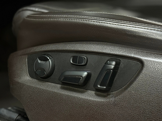 Volkswagen Touareg, 2014 года, пробег 218000 км