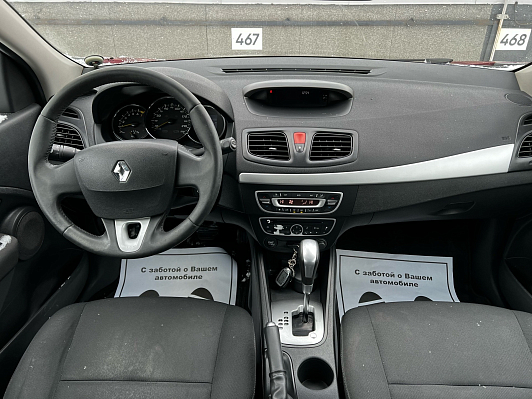 Renault Megane, 2011 года, пробег 175000 км