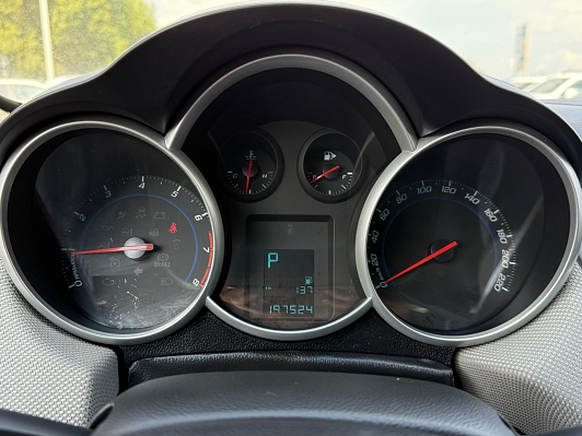 Chevrolet Cruze LS, 2012 года, пробег 197500 км