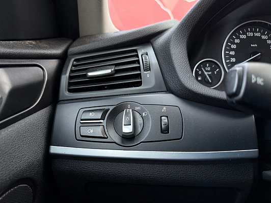 BMW X3, 2011 года, пробег 208100 км