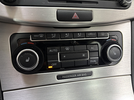 Volkswagen Passat CC, 2011 года, пробег 170207 км