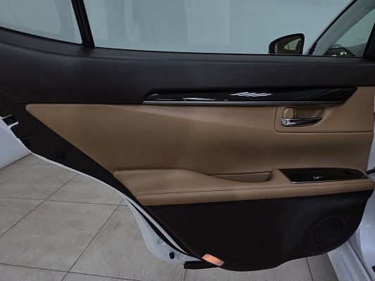Lexus ES Comfort, 2016 года, пробег 244894 км