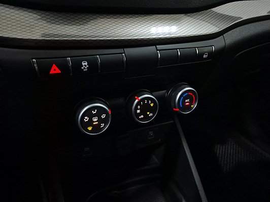 Lada (ВАЗ) Vesta Практик (2026), 2024 года, пробег 20874 км