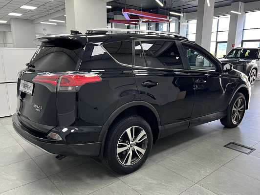 Toyota RAV4, 2018 года, пробег 101609 км