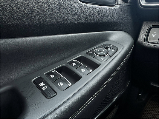 Hyundai Santa Fe, 2018 года, пробег 180000 км