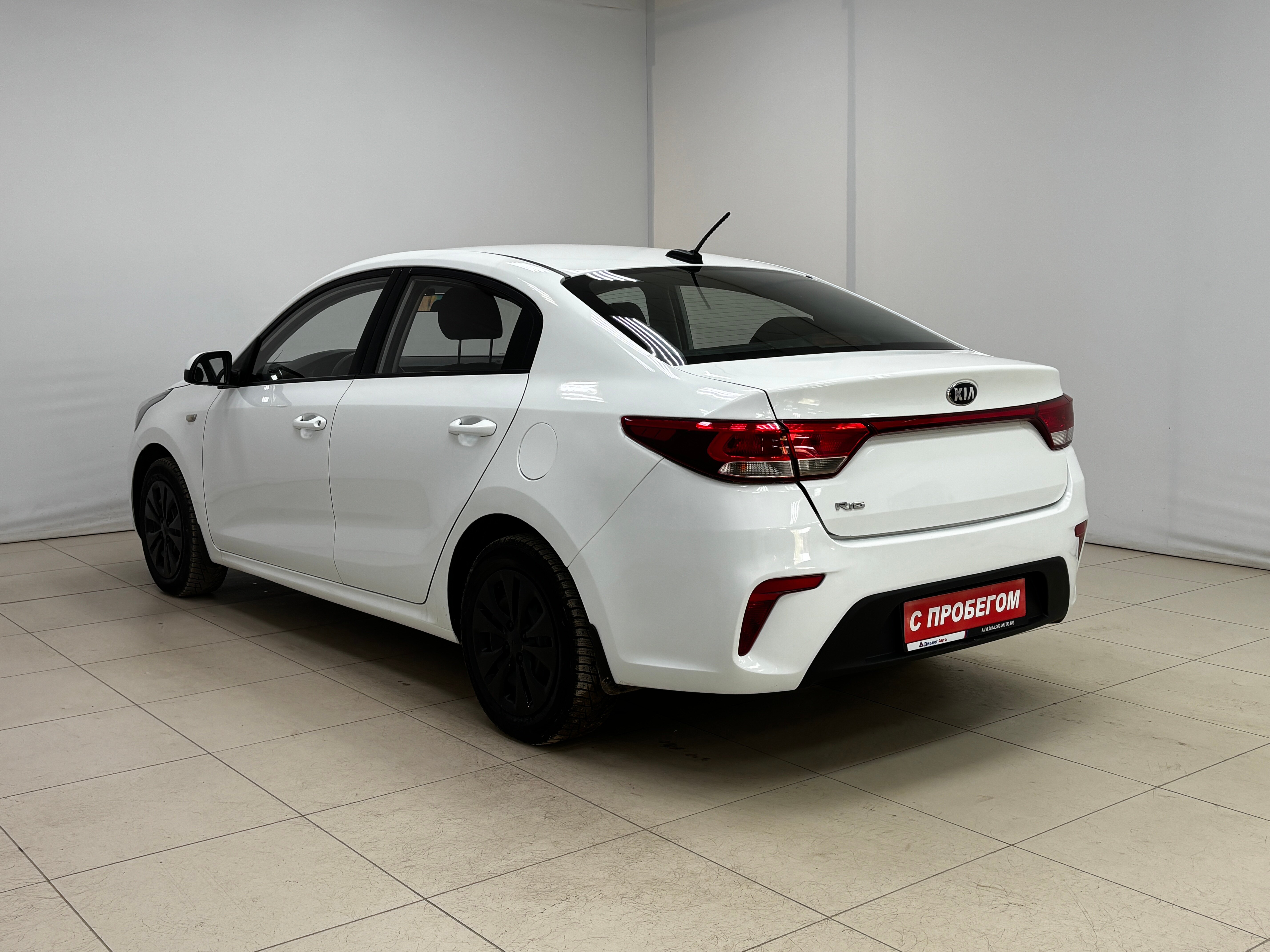 Kia Rio Luxe, 2017 года, пробег 202208 км