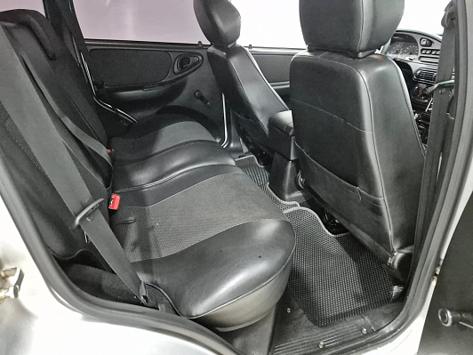 Chevrolet Niva GLC, 2010 года, пробег 120439 км