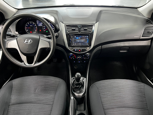 Hyundai Solaris Comfort, 2015 года, пробег 184023 км