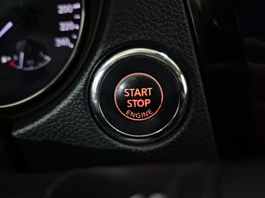 Nissan X-Trail SE+, 2017 года, пробег 129500 км