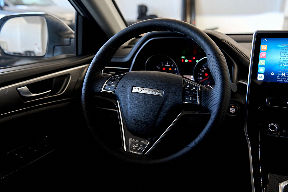 Haval M6 Оптимум, серый