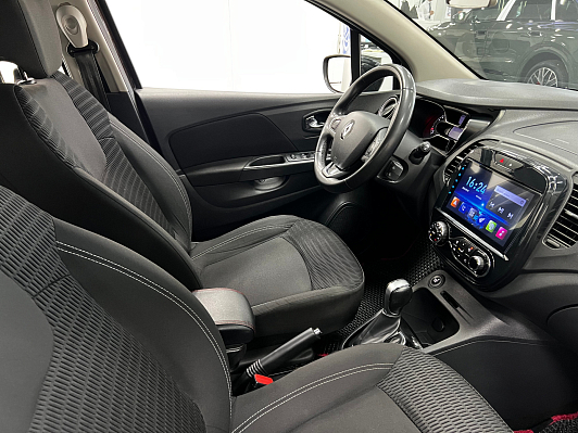 Renault Kaptur Play, 2018 года, пробег 130800 км