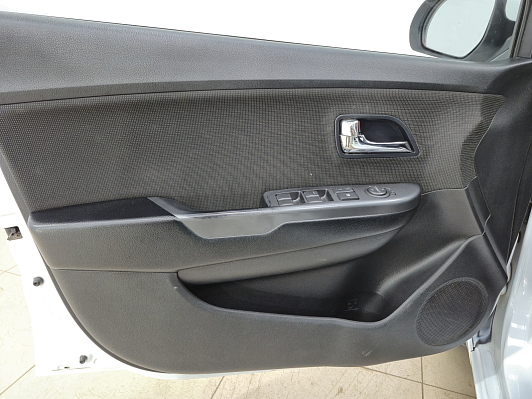 Kia Rio, 2012 года, пробег 271556 км