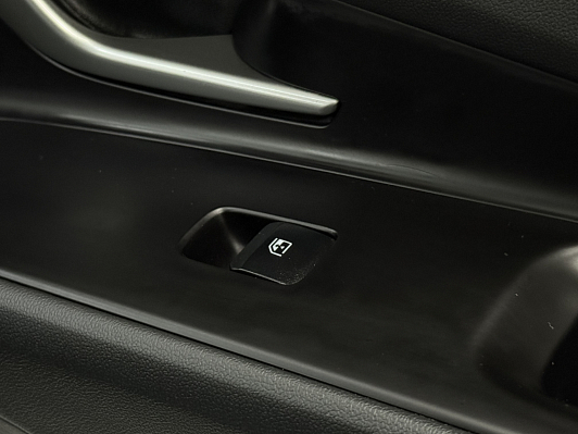 Hyundai Elantra LUX, 2024 года, пробег 36700 км