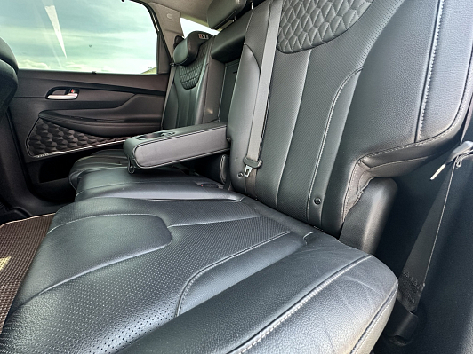 Hyundai Santa Fe, 2018 года, пробег 180000 км