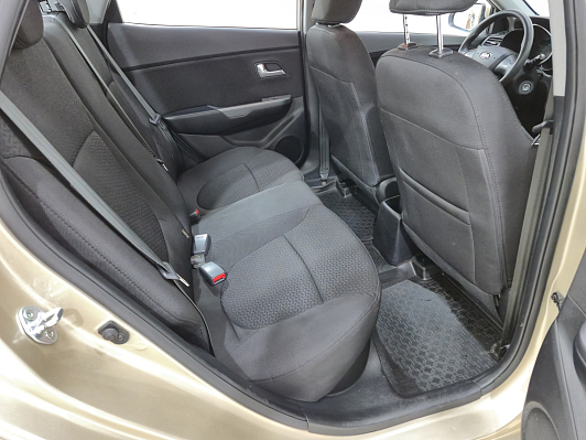 Kia Rio Luxe, 2013 года, пробег 68532 км