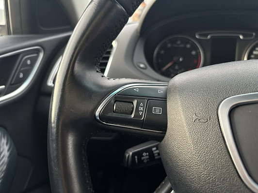 Audi Q3, 2012 года, пробег 215883 км