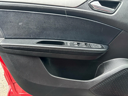 Renault Arkana Drive, 2020 года, пробег 133393 км