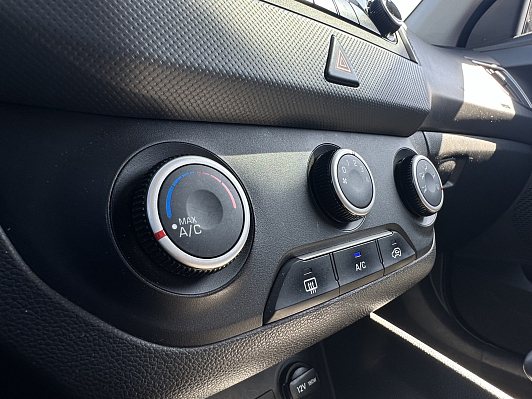 Hyundai Creta Travel 2019, 2018 года, пробег 105200 км