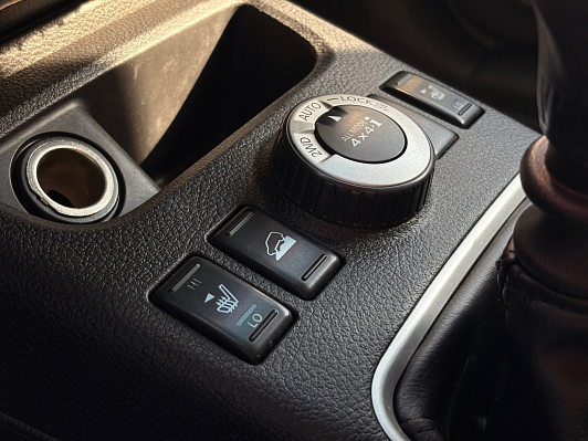Nissan X-Trail SE, 2010 года, пробег 330000 км