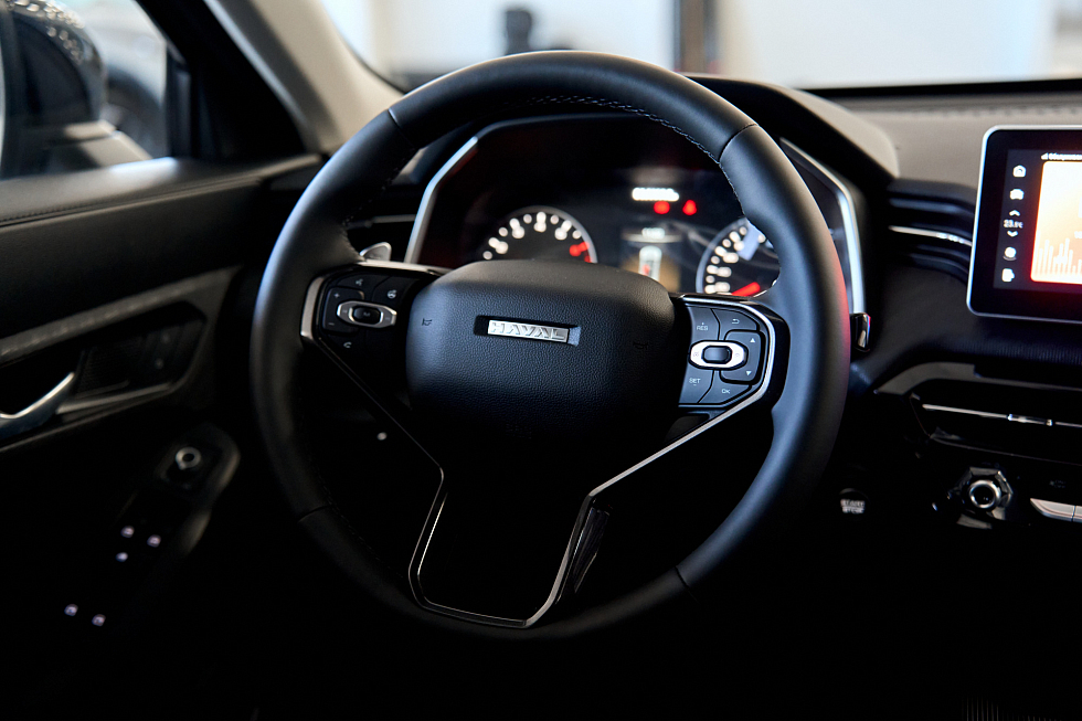 Haval Jolion Комфорт, серый
