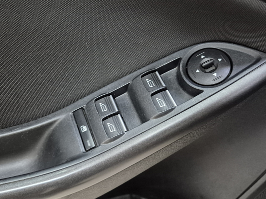 Ford Focus SYNC Edition, 2017 года, пробег 163500 км