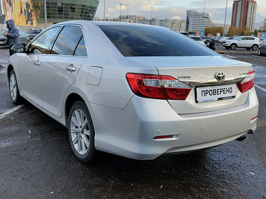 Toyota Camry Элеганс, 2013 года, пробег 224000 км