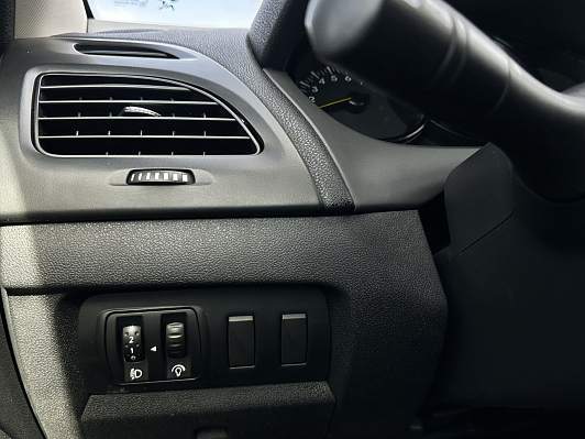 Renault Megane, 2011 года, пробег 207850 км