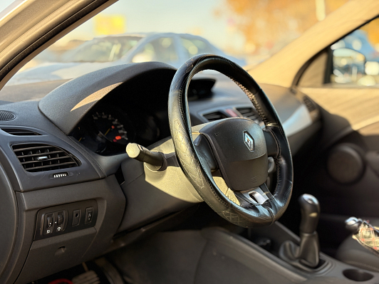 Renault Megane, 2010 года, пробег 193966 км