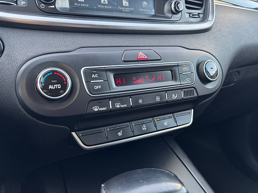 Kia Sorento Luxe, 2018 года, пробег 173775 км