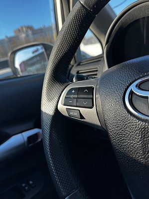 Toyota Auris, 2012 года, пробег 143130 км